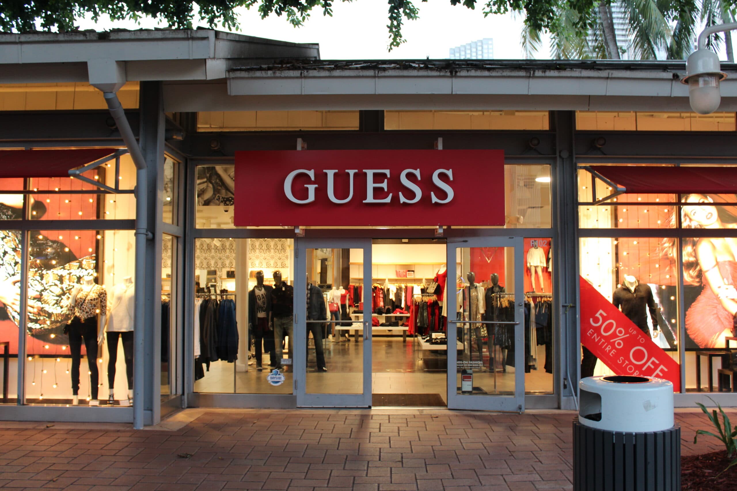 Boutique GUESS au Bayside Marketplace à Miami