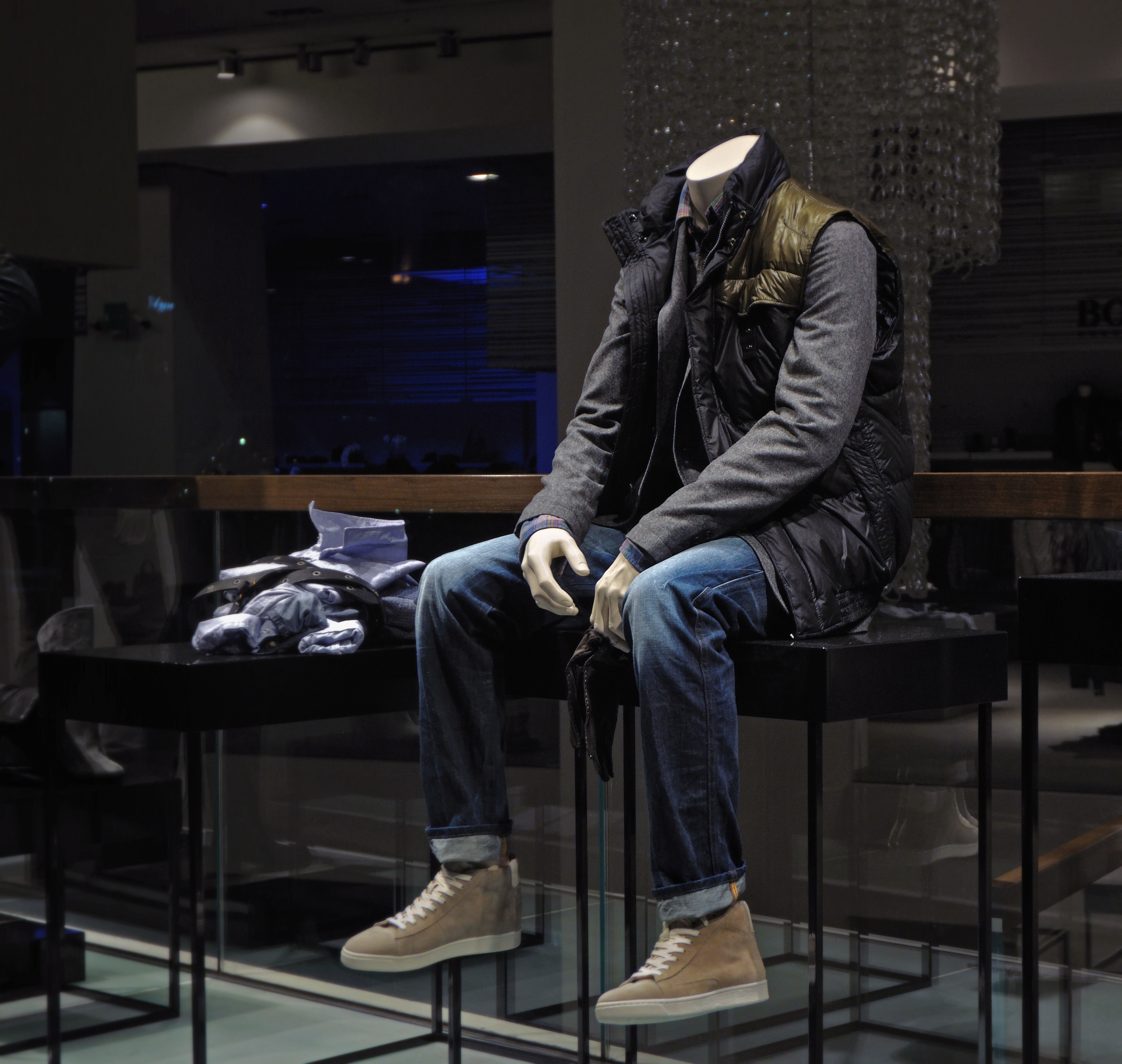 Vitrine — Paris (illustration CC BY-SA)